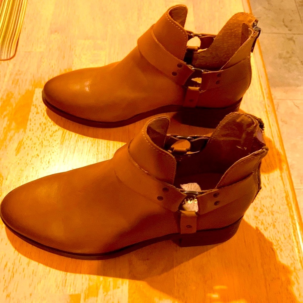 Womens leather booties